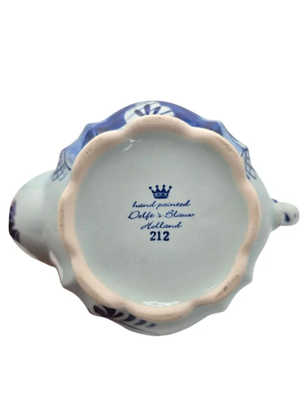 Hand-Painted Delft Blue Ceramic Teapot Lid Floral Design Holland Vintage Decor